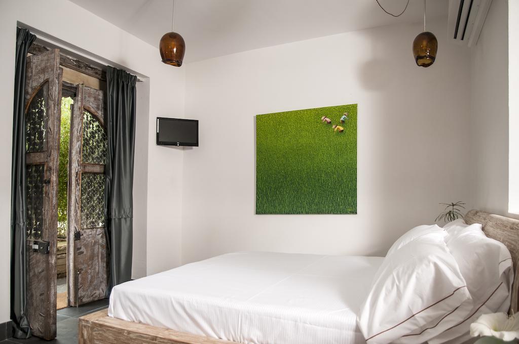 Seven Maze Charming House Bed and Breakfast Μπάρι Δωμάτιο φωτογραφία