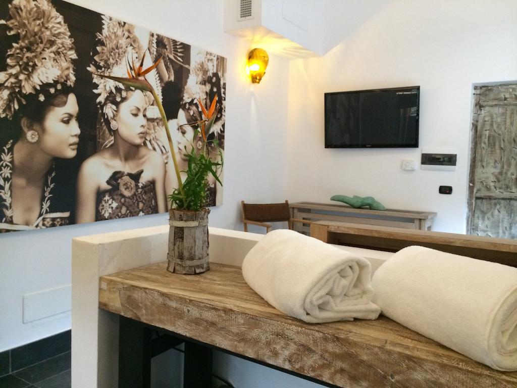 Seven Maze Charming House Bed and Breakfast Μπάρι Δωμάτιο φωτογραφία