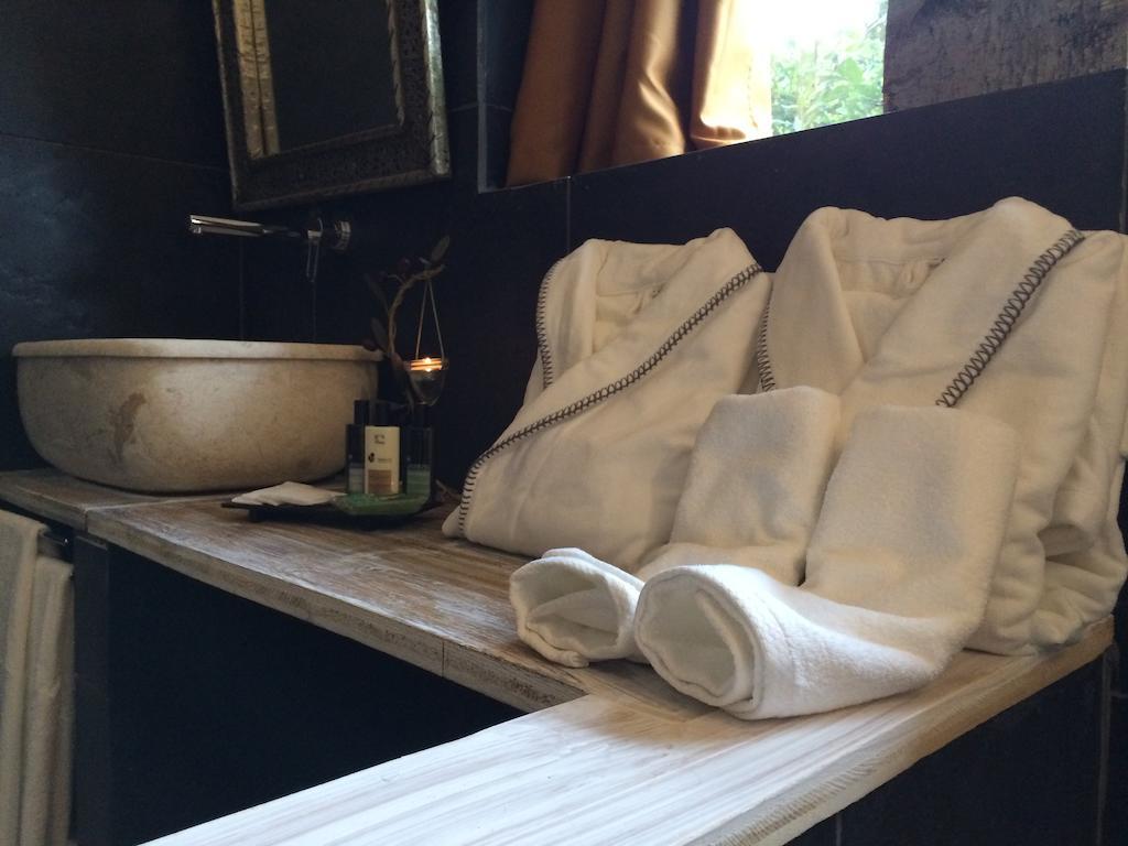 Seven Maze Charming House Bed and Breakfast Μπάρι Εξωτερικό φωτογραφία