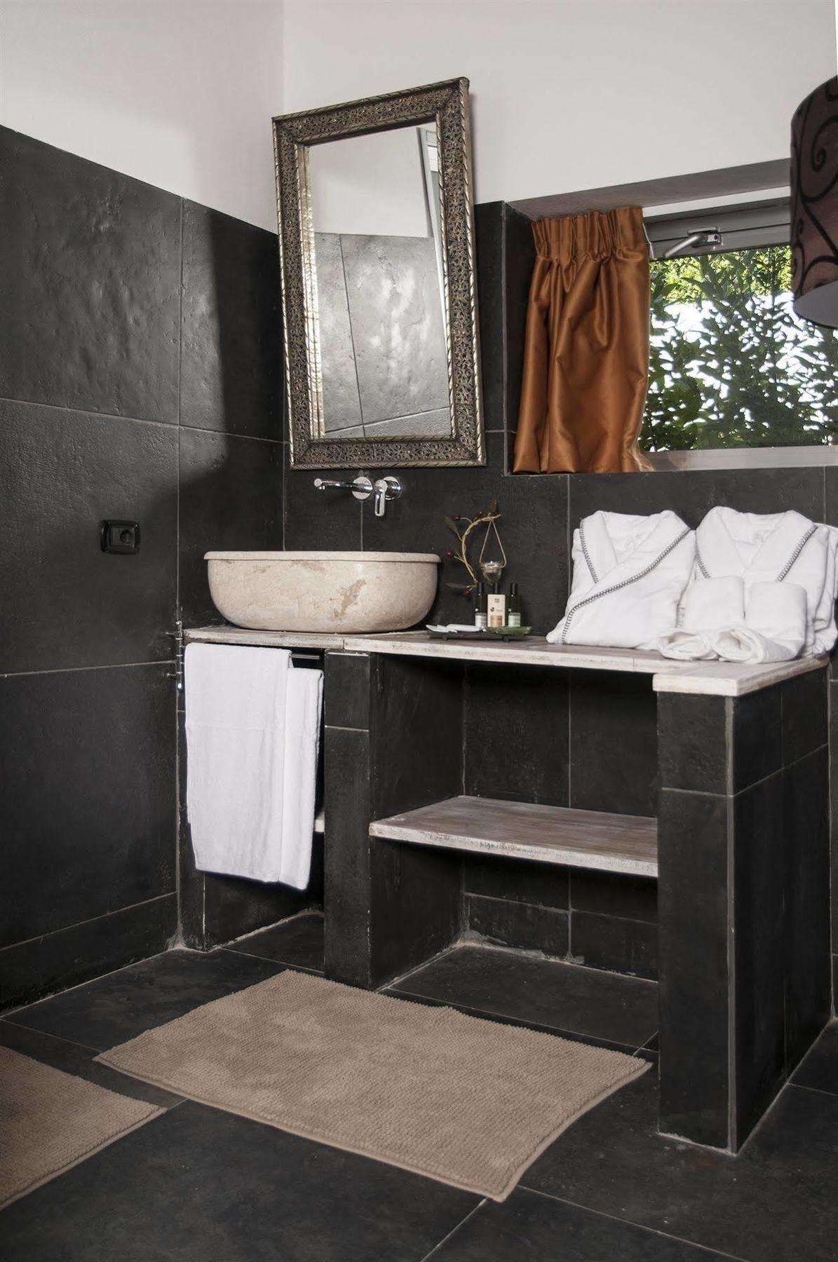Seven Maze Charming House Bed and Breakfast Μπάρι Εξωτερικό φωτογραφία